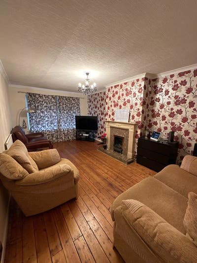 1 Double room in a 3Bed House near universities Main Photo