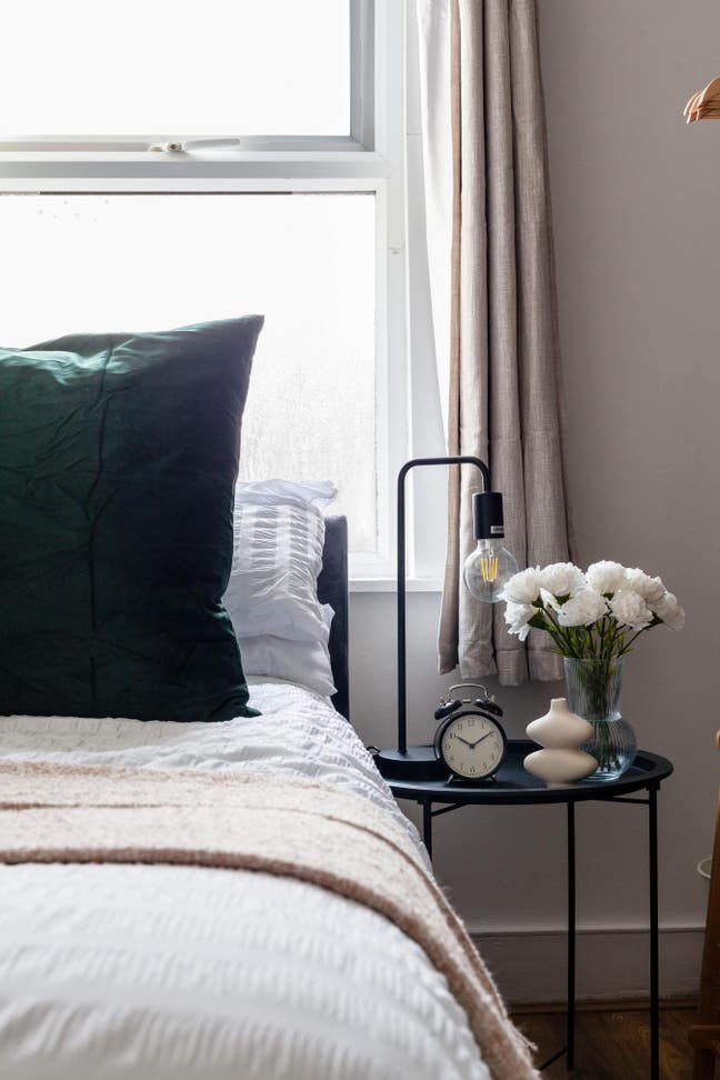 Boutique Large Double Room &pound;950 Inc Bills/Cleaner Main Photo