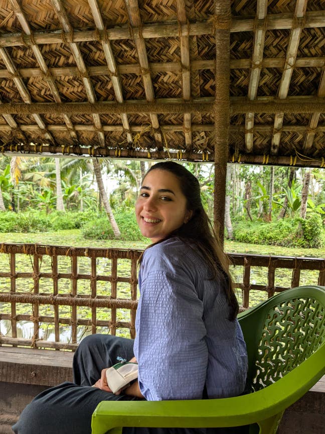 Friendly young professional looking for a room (:  Main Photo