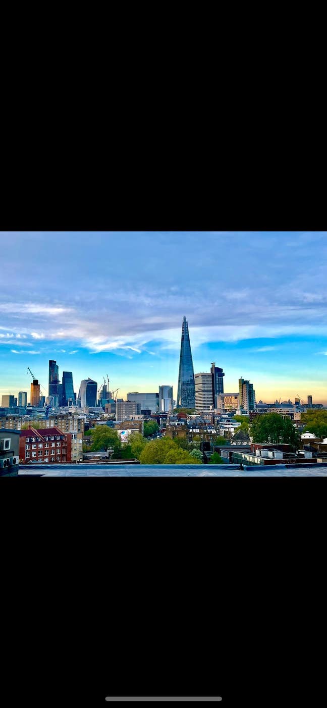 2 bed 2 bathroom flat with city view & gym Main Photo