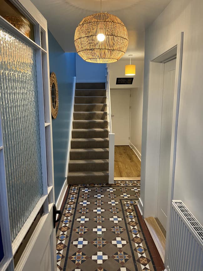 Stylish House Share Professionals ALL bills inc.  Main Photo