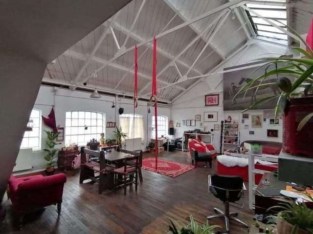 Room Available in 4 bedroom Victorian Warehouse Main Photo
