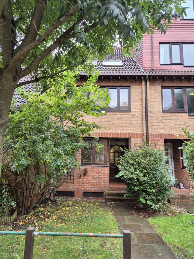 Ensuite Double Room with views / Couples allowed Main Photo