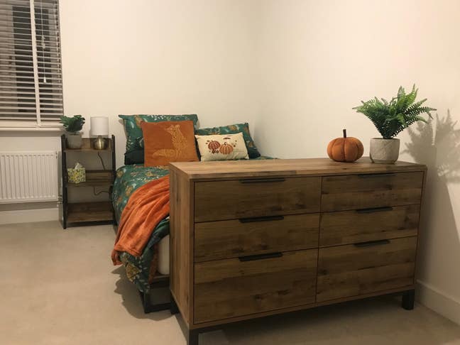 Large double bedroom and sole use of main bathroom Main Photo