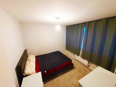 Doube Room for one person only Main Photo