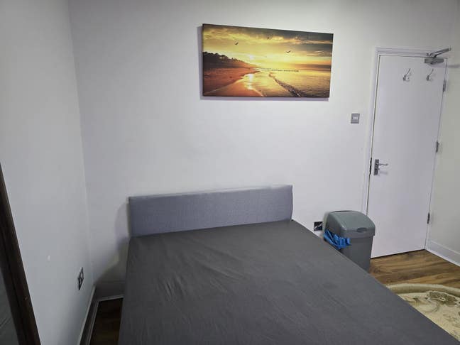 Double Room to let in walthamstow Main Photo