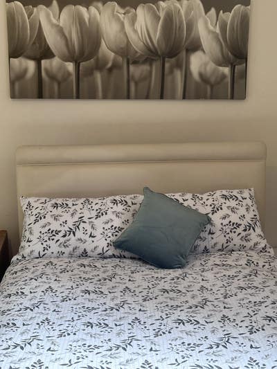 One Double Room Awaits you in Mansfield Main Photo
