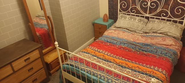 Double Room Eastend Park in Proffesional Houseshar Main Photo