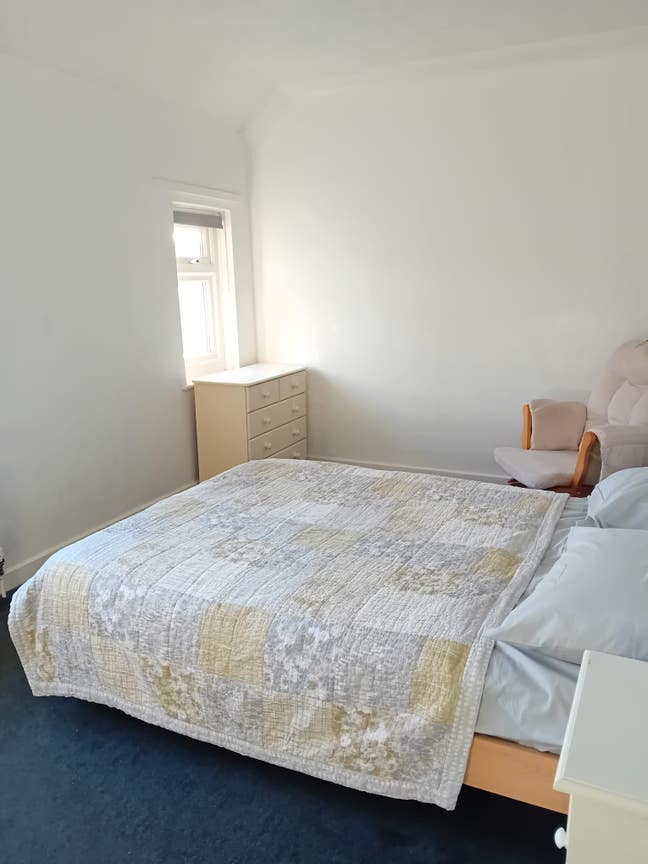 Spacious double room  Main Photo