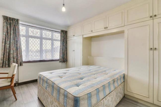 Rooms to Let in a Newly Refurbished HMO Property Main Photo