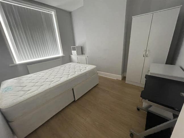 New to Hmo Market! Close to M65 Main Photo