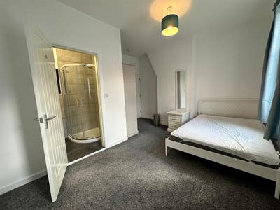 Ensuite Rooms near to Burnley Hospital!!! Main Photo