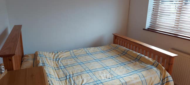 Large Double Room Main Photo