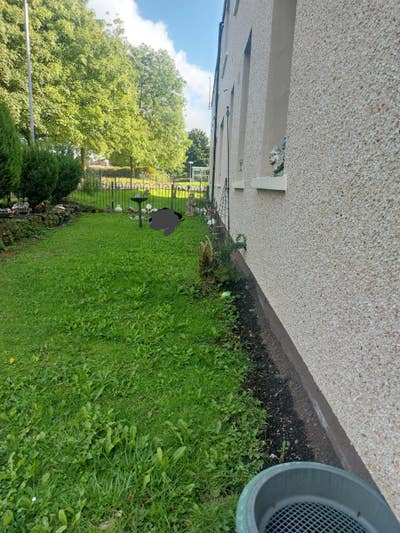 25mile from Glasgow 1hr train ride  flat share Main Photo