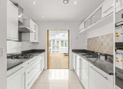 1 room to rent Main Photo