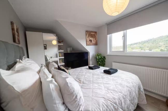A very comfortable Room with a view in River Main Photo