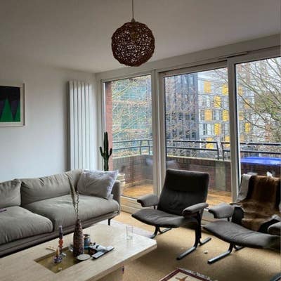 King size room right by Old Street station Main Photo