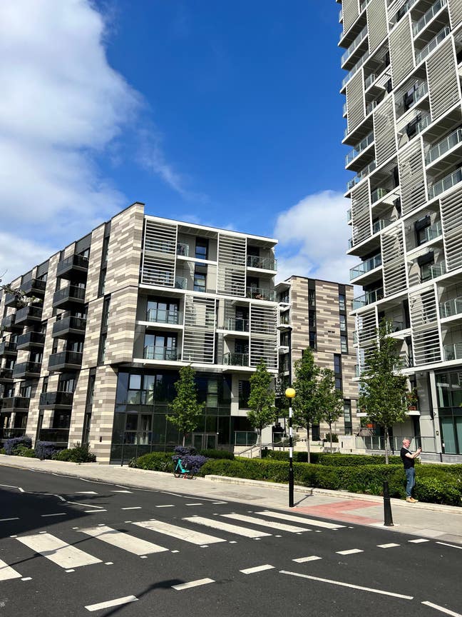 Double room, 5 mins from Canary Wharf  Main Photo