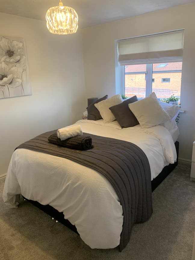  Double room in Calvert. NO DEPOSIT Near HS2 sites Main Photo