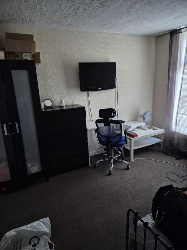 Short term rent room at Laindon Main Photo