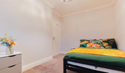 Perfect double bedroom Main Photo
