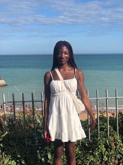 looking for friendly houseshare Main Photo
