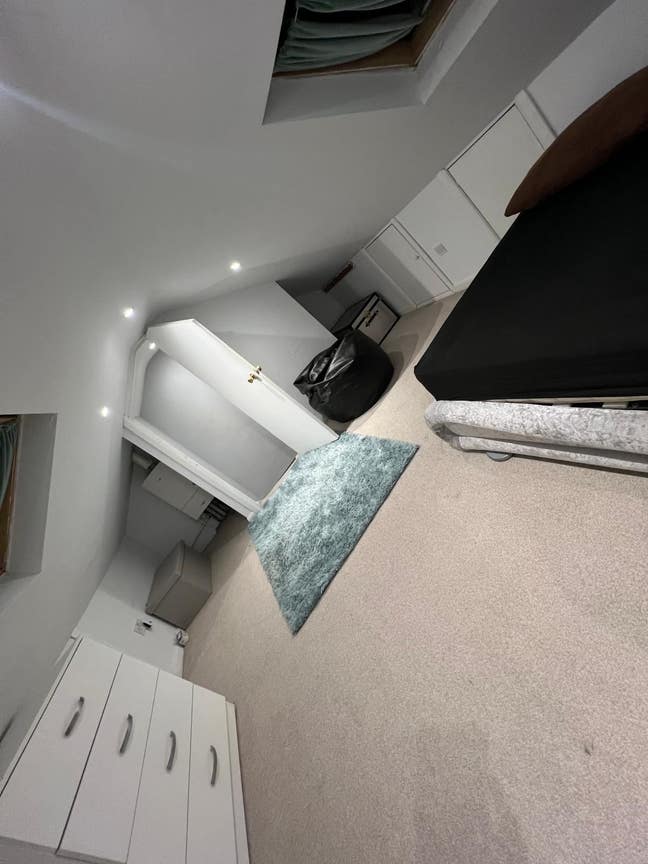 Loft room for rent  Main Photo