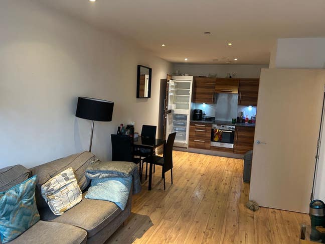 1 room available in city center Glasgow  Main Photo