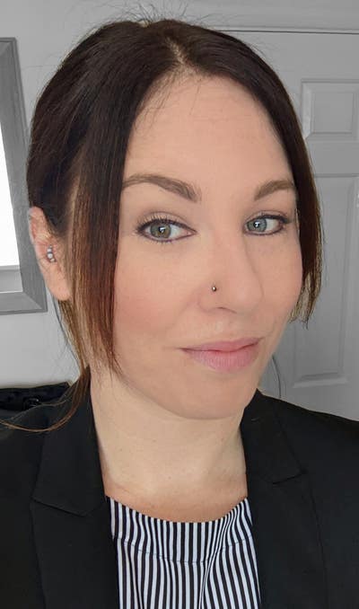 Friendly professional with lovely dog seeks room  Main Photo