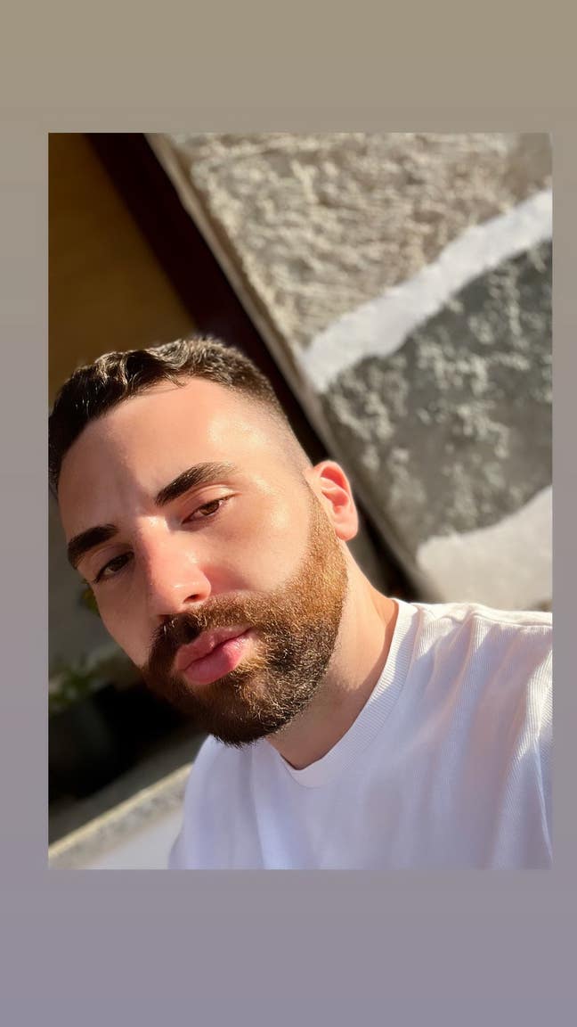 LF a modern double bed ensuite  Main Photo