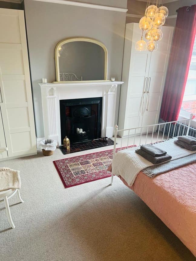 Spacious Double Room in Hull’s Avenue’s Area Main Photo