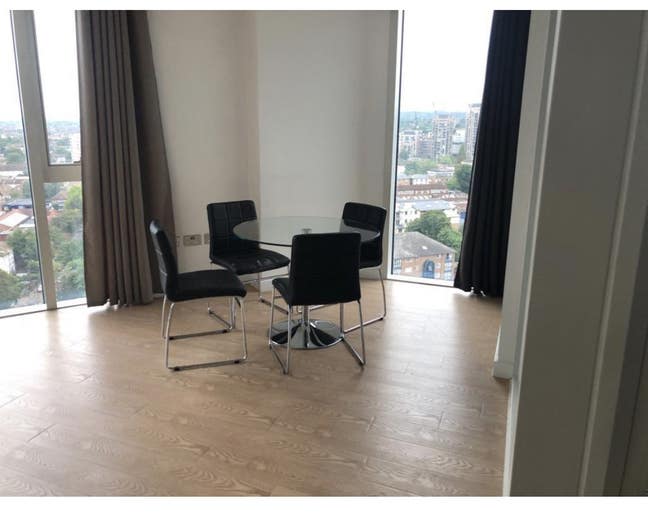 2 bhk Falt 1 bedroom available  Main Photo