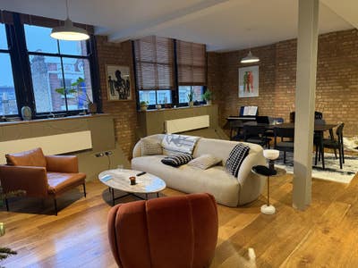 Double room in stylish Shoreditch loft   Main Photo