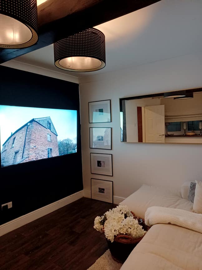 Spacious Double  room en-suite  Main Photo