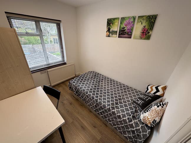  Single Room to Let in Hendon – Excellent  Main Photo