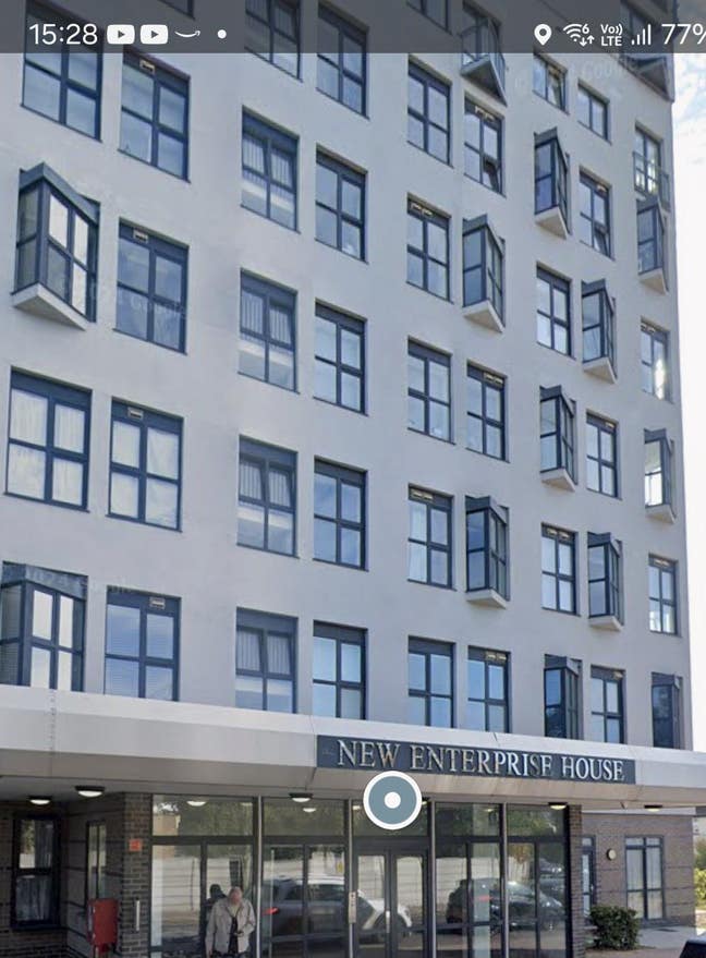 **Fabulous 2-Bedroom Flat Available for Rent** Main Photo