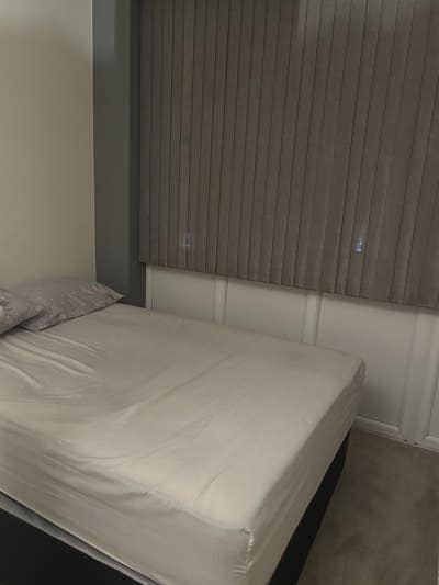 Double room available at city centre Wickford  Main Photo