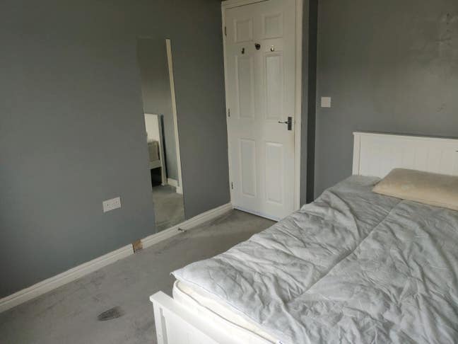 Double bed room to rent  Main Photo