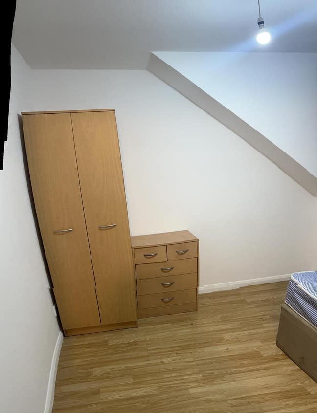 Double bedroom for rent close to town Main Photo