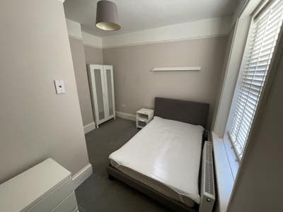 Double Room and Ensuite . Main Photo