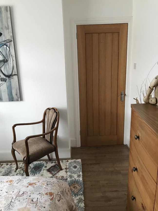 Large Double Bedroom (Newport Area) Main Photo
