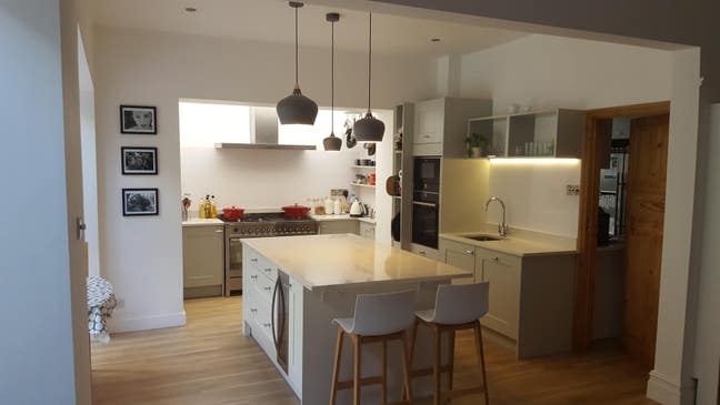 Two v.large rooms available, by the Sea in Hove! Main Photo