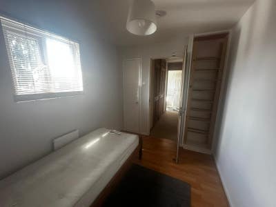 Affordable Single Room | Bills Included | LU7 Main Photo