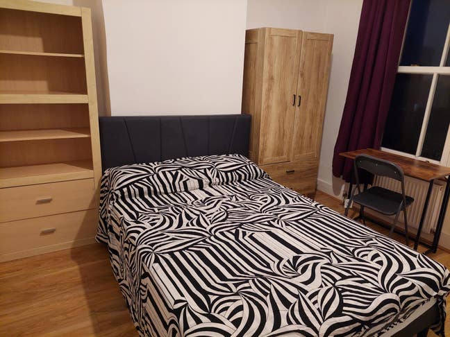 Bright Double Room all Bills included No deposit  Main Photo