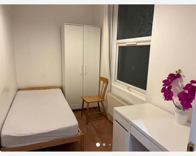 Single Room Includes all Bills Available Now Main Photo