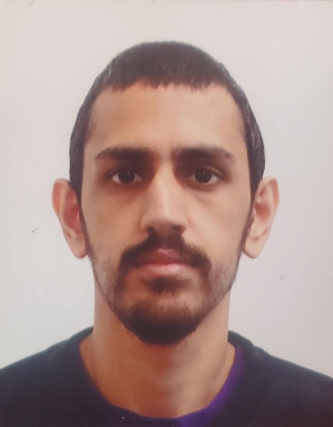 Professional Male seeks a double room Main Photo