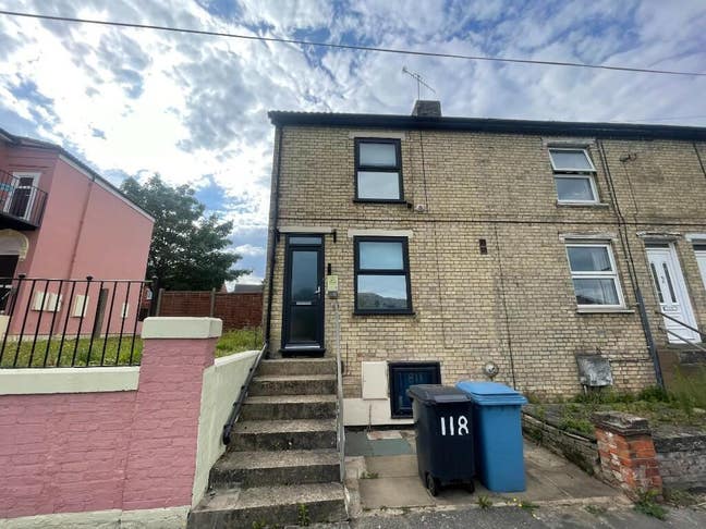 Rooms to let in a friendly HMO Main Photo