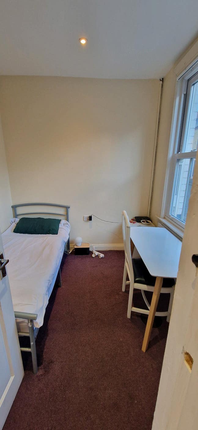 City centre room - single, en suite Main Photo