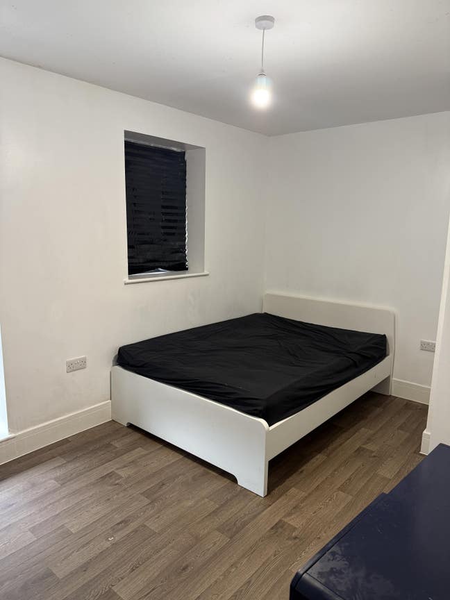 Big room nice and clean good location  Main Photo