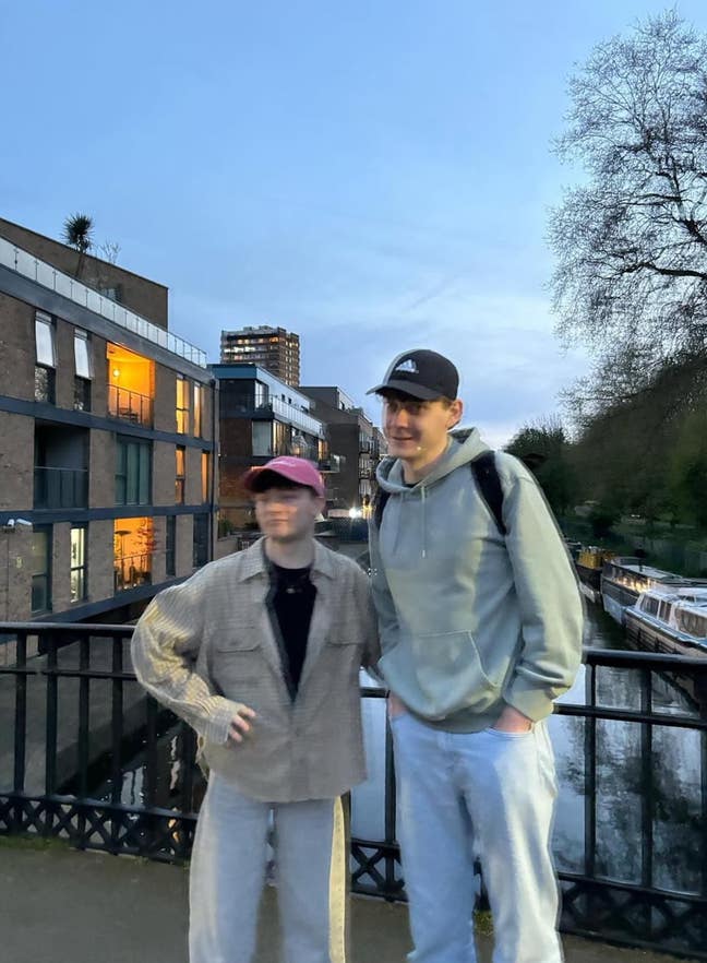 We’re cool, wanna live with us? Main Photo